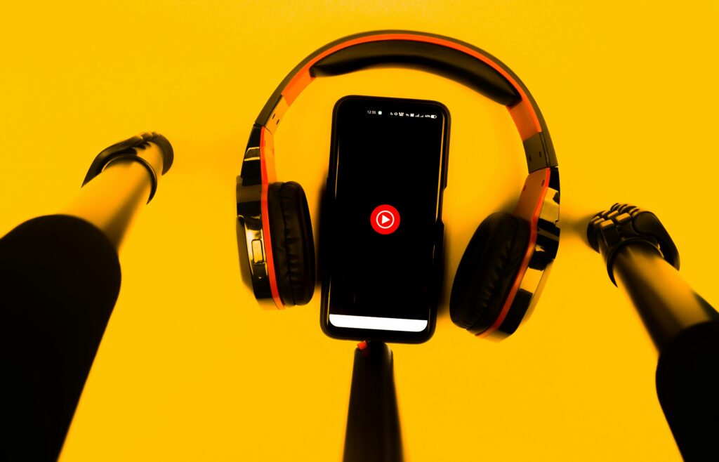 Spotify Plays: The Key Metric for Artists Seeking Major Growth and Exposure